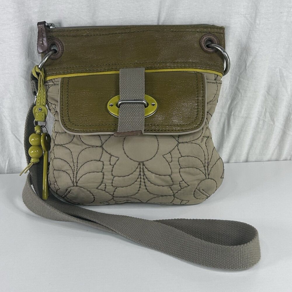 FOSSIL KEY PER quilted floral tan beige fabric coated canvas Crossbody Purse